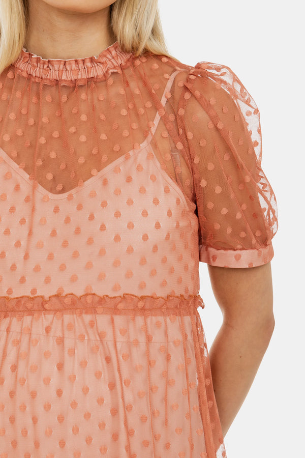 Luchtige zwangerschapsjurk van tule met stippen - Peach