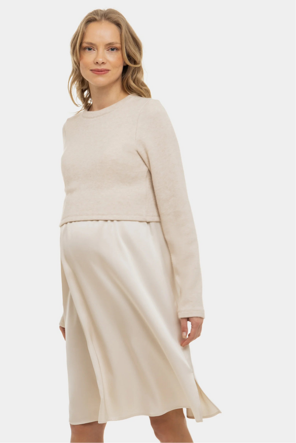 Satijnen zwangerschapsjurk- en voedingsjurk met trui – crème