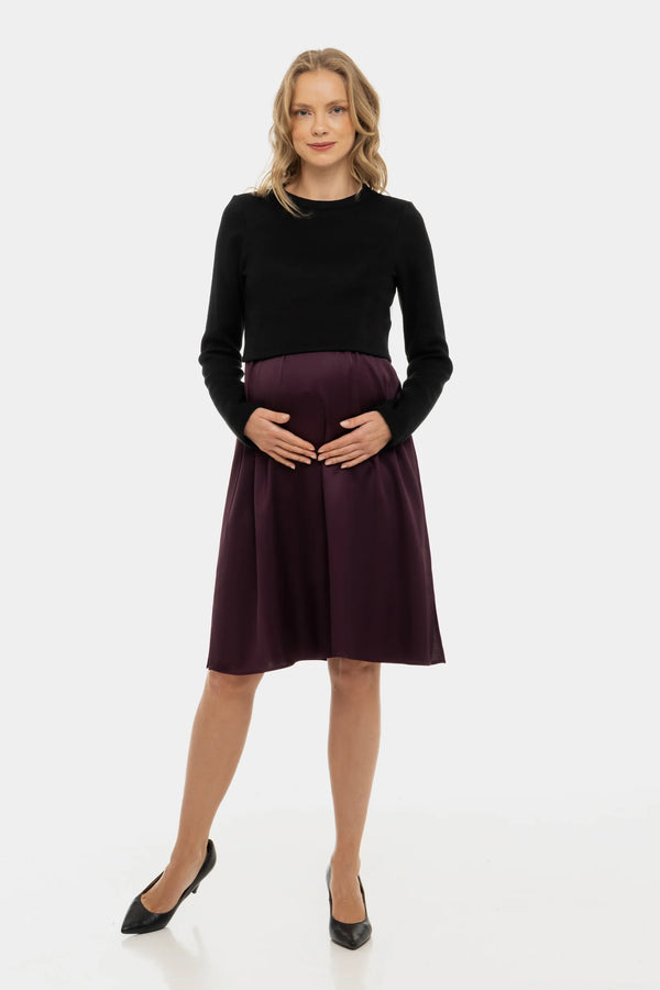 Satijnen zwangerschapsjurk- en voedingsjurk met trui – bordeaux