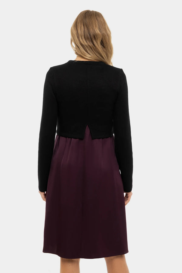 Satijnen zwangerschapsjurk- en voedingsjurk met trui – bordeaux