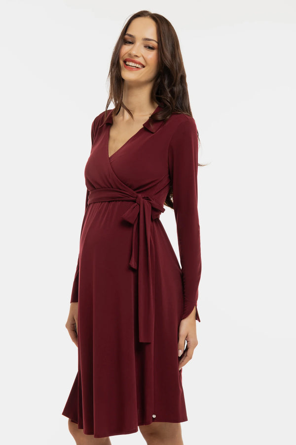 Luchtige zwangerschaps- en voedingsjurk met overslag - Kers