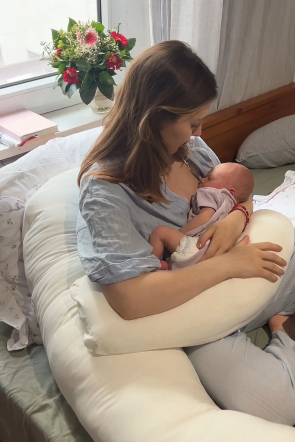 MamaToBe® Zwangerschapskussen 3-in-1 met voedingsfunctie van biologisch katoen – ecru