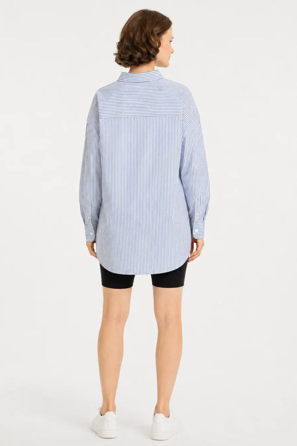 Oversized gestreept katoenen zwangerschaps- en voedingsshirt