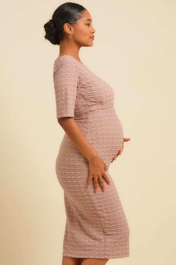 Lange getailleerde zwangerschaps- en voedingsjurk